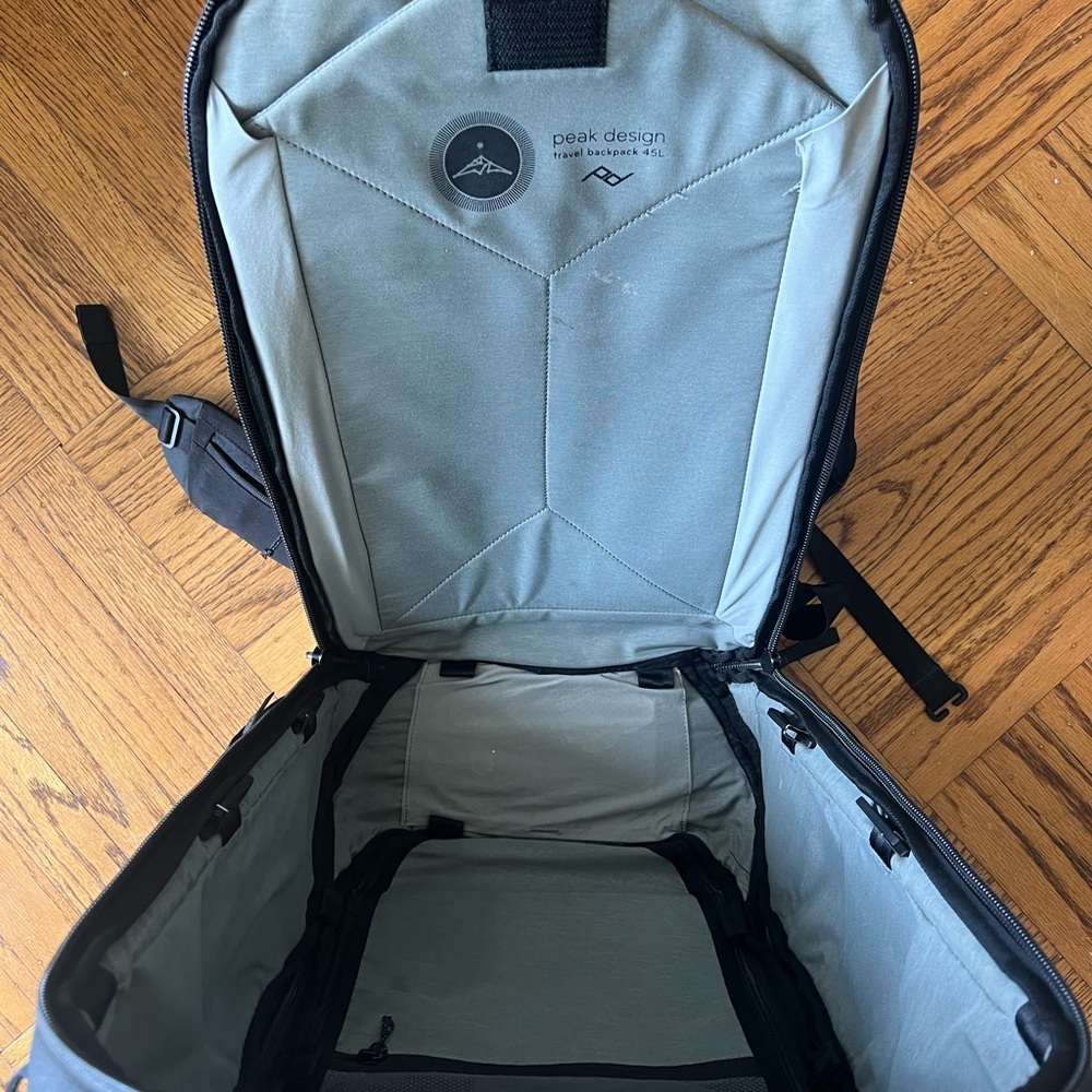 Peak design 45L backpack